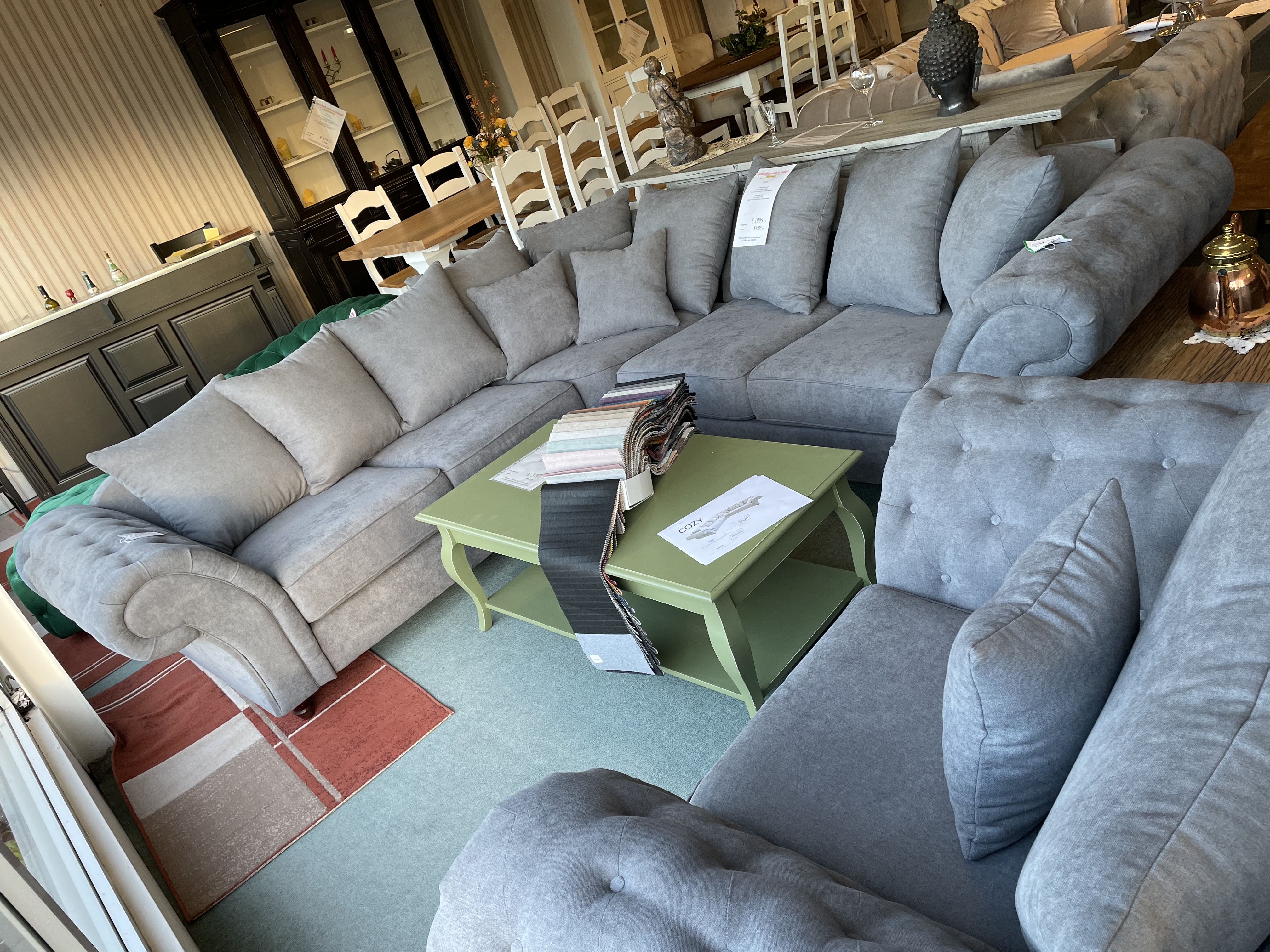COZY SECTIONAL+ARMCHAIR