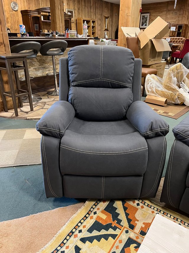 Levi armchair