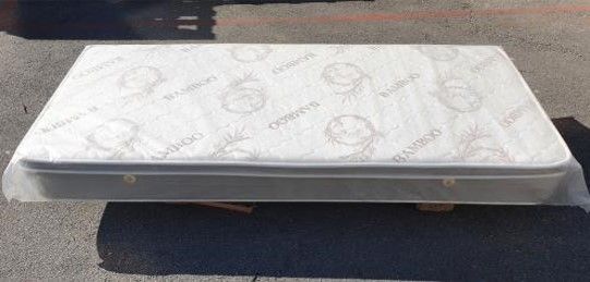 SITTING PRETTY BAMBOO MATTRESS WITH BONELL SPRINGS 1-2